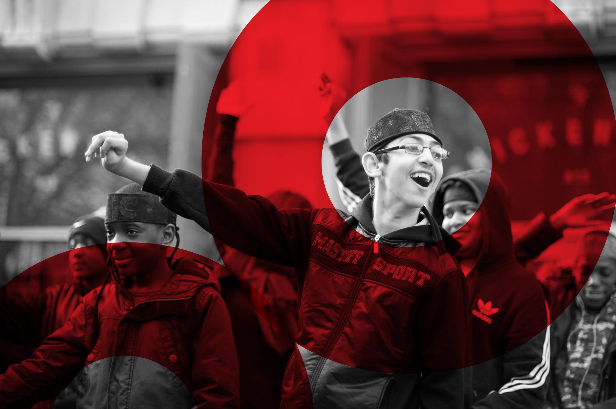 Sinan performing in Live on the High Street at Chickentown. Photo Credit: Jalaikon